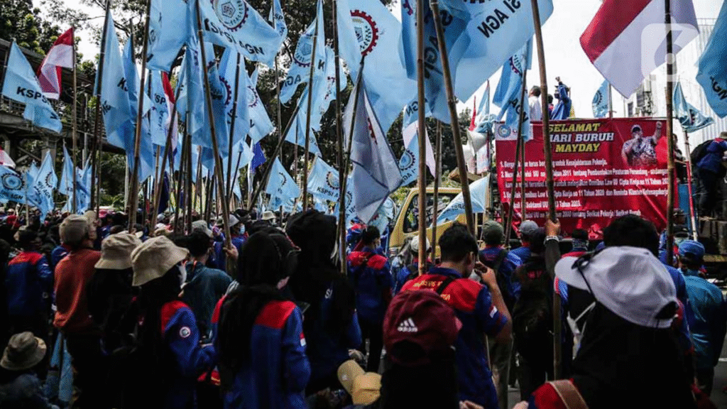 Ribuan Buruh Siap Geruduk DPR Tuntut Kenaikan Upah