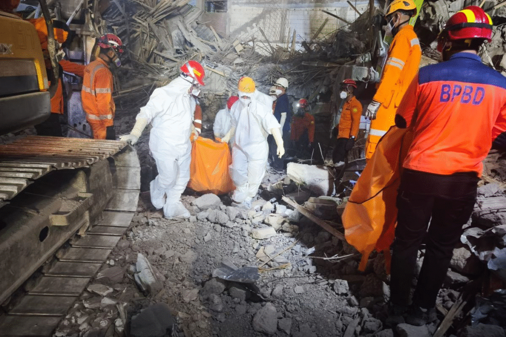 Tragedi Mencekam Korban Tewas Ponpes Al Khoziny Bertambah, Ini Fakta Terbarunya